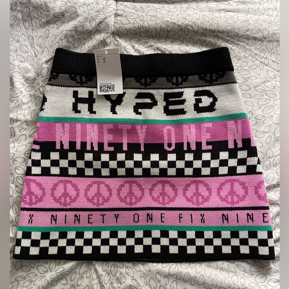 H&M knit mini skirt